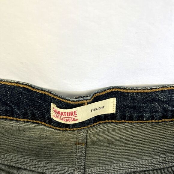 Levi Strauss Signature Men's and Big and Tall Straight Fit Jeans, Size 42x30 - Picture 5 of 9